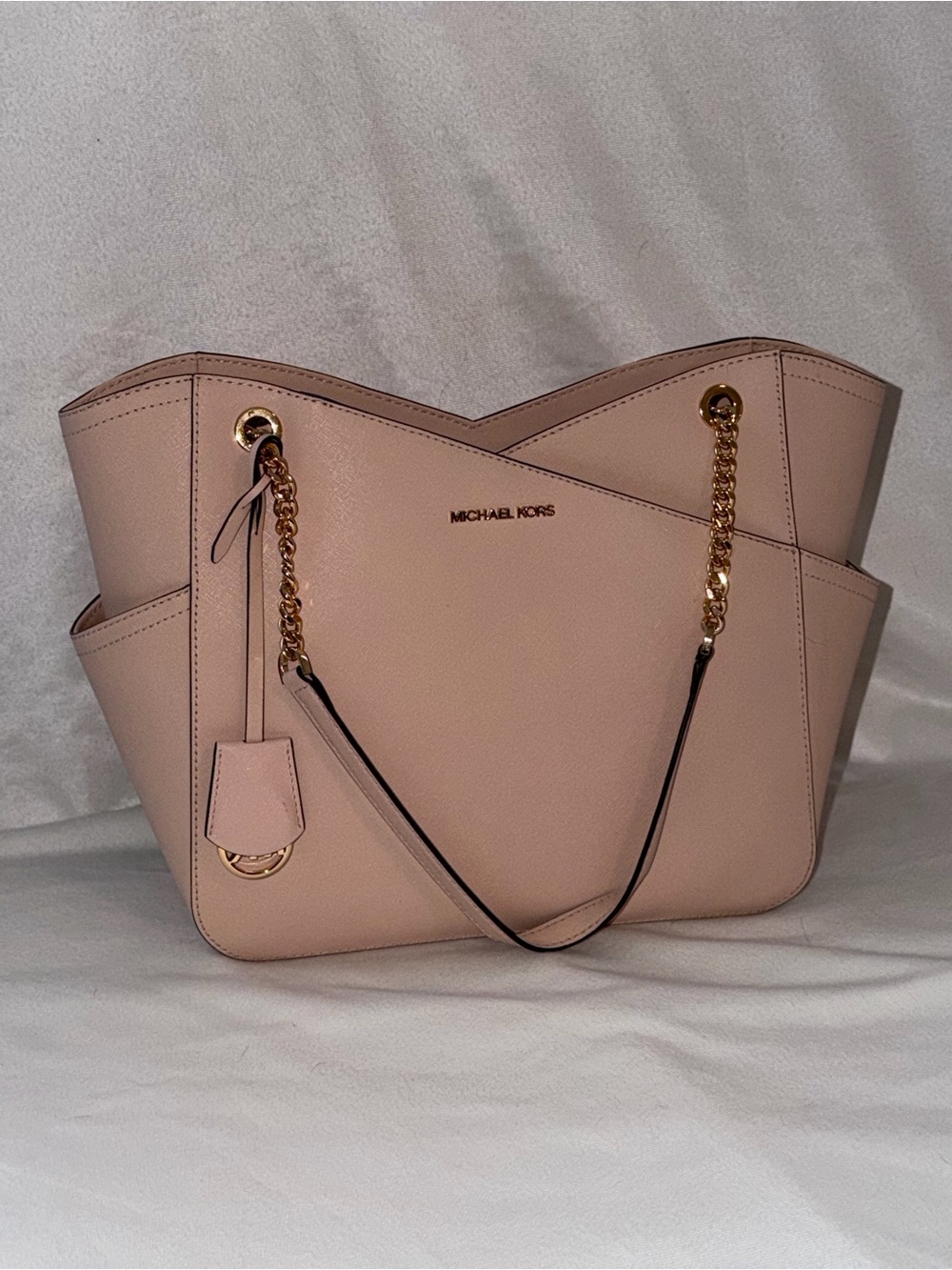 Michael Kors Jet Set Travel Soft Pink Pebbled Leather Tote w/Gold Chain Straps